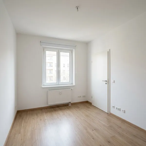 Helle 2-Zimmer-Wohnung in Berlin-Friedrichshain — photo 1